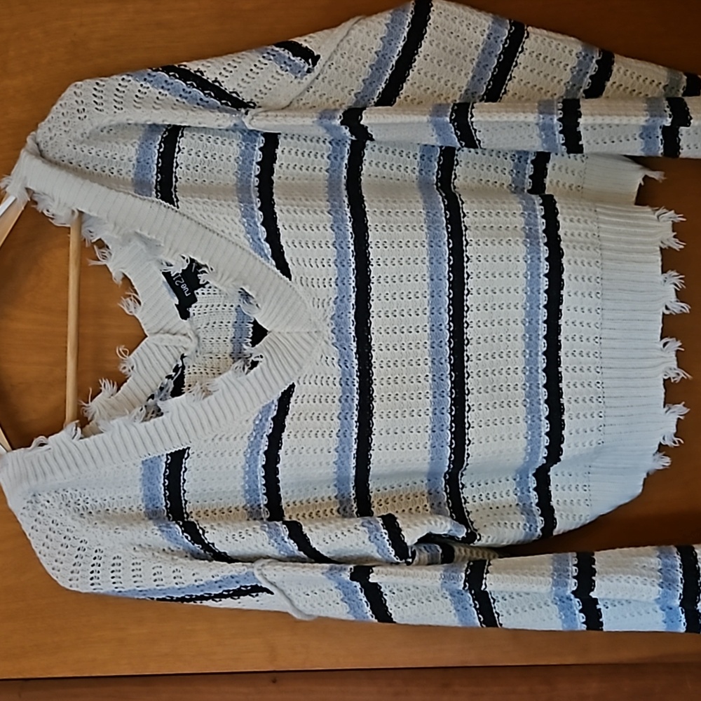 Rue 21 sweater